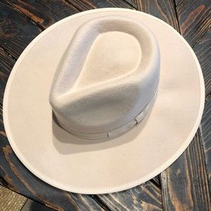 Olive and Pique Cream Fedora